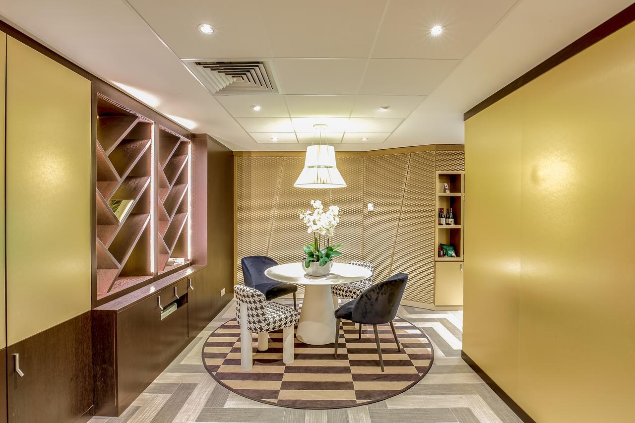 Mercure Paris Arc De Triomphe Etoile Εξωτερικό φωτογραφία